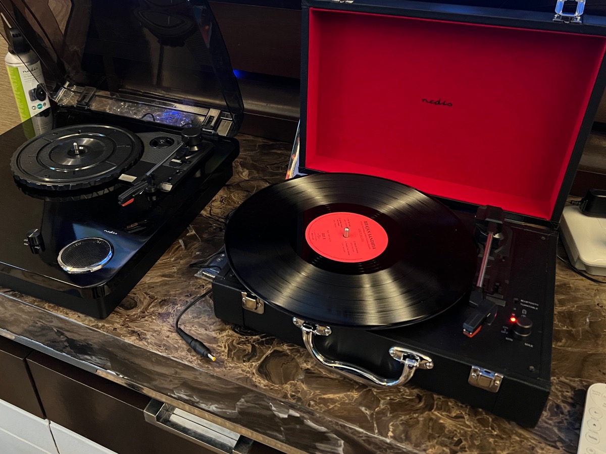 What Hi Fi