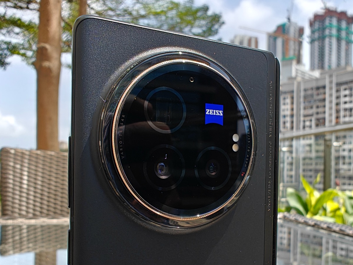 Vivo X Fold3 Pro sponsored content