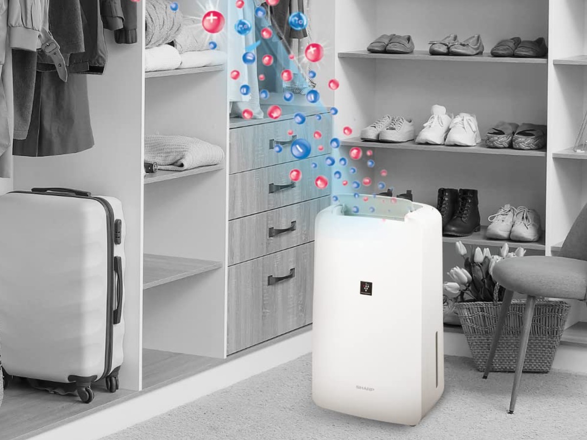 Sharp dehumidifier