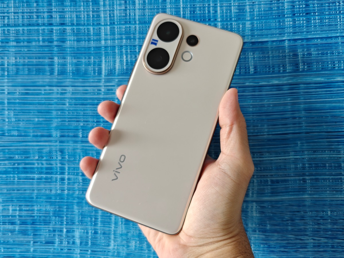 Vivo V60