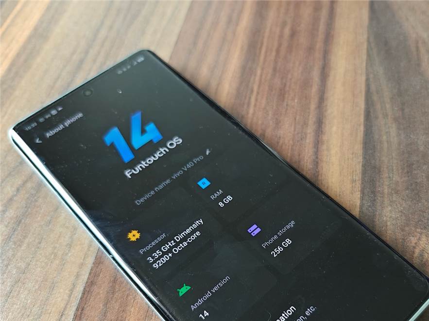 Vivo V40 Pro