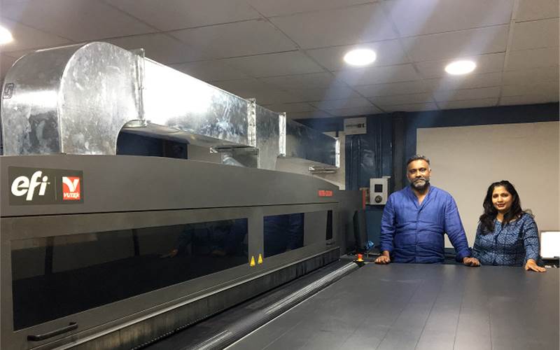 Pune’s SNJ upgrades its production capability with EFI Vutek GS3200