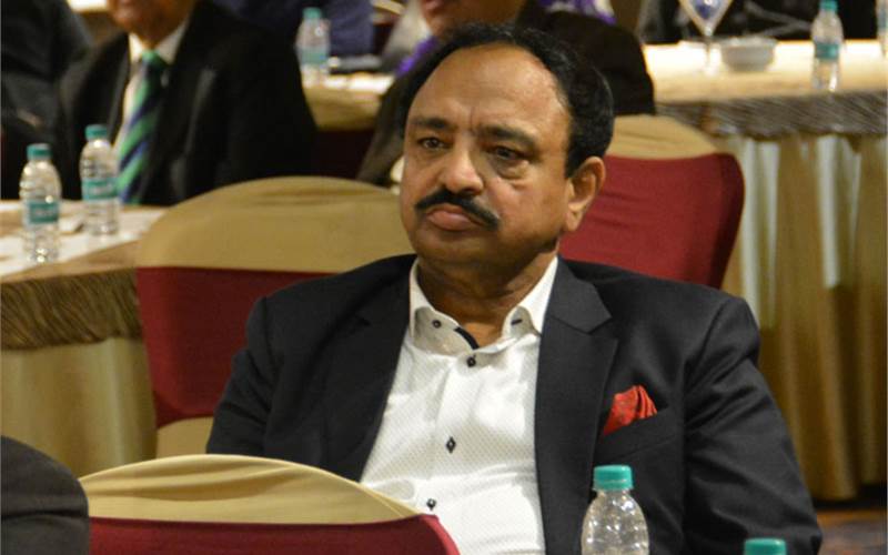 Spending the lockdown wisely, with webinars