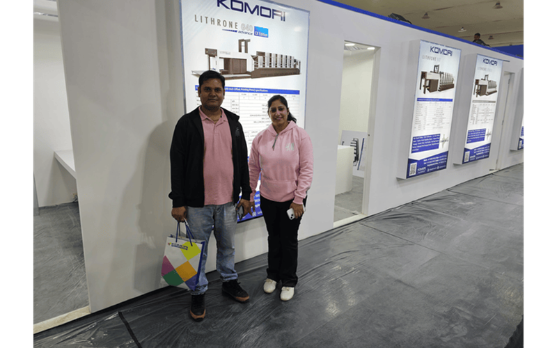 (l-r) Rahul and Deepshikha from Komori India