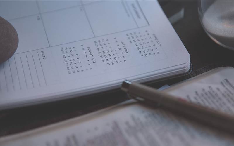 Centre's print ban draws flak