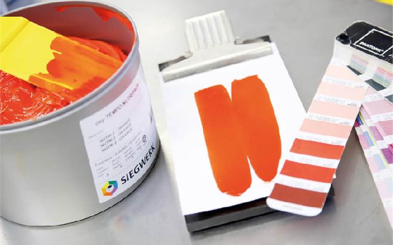 Mineral oil-based inks contradict food safety concept