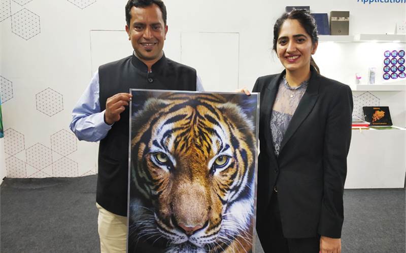 PrintPack 2019: Java unveils HP Indigo-certified Invercote MetalPrint