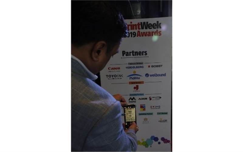 To see the best of print, all eyes are on the Show & Tell on 2 December from 10:00am to 1pm at the Sofitel Hotel (BKC) in Mumbai