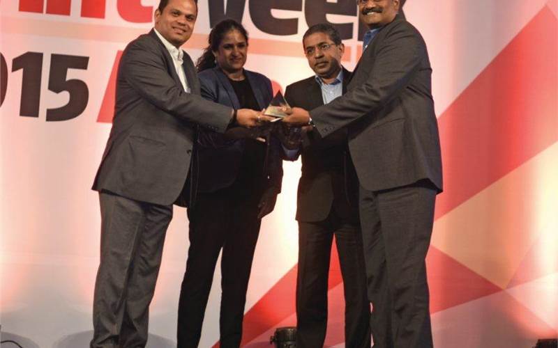 The first tie of the evening was in the Brochure & Catalogue Printer category. The first winner - Pragati Offset. Category Sponsor: Advanced Graphic Systems