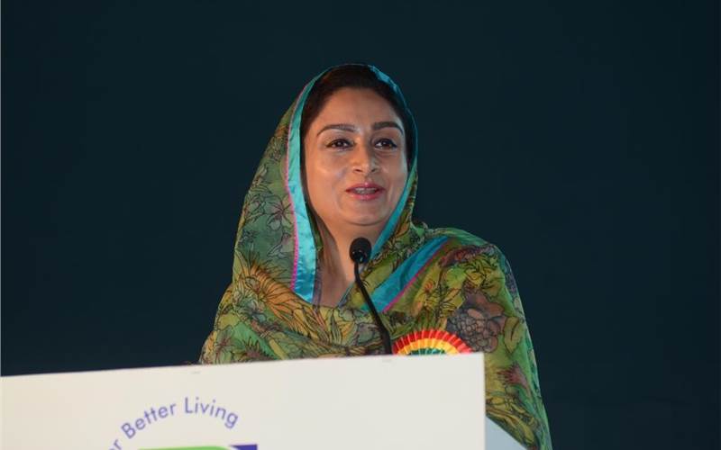 Yes Minister. In an extempore address to the World Packaging Congress (WPC) gathering, the union food processing minister Harsimrat Kaur Badal highlighted the government’s commitment to 42 mega food parks (MFP) which could be operational by 2019. A rough estimate suggests this will yield a potential investment of about Rs 14,000 crore and should benefit 12.5 lakh farmers plus generate 3-4 lakh new jobs, too