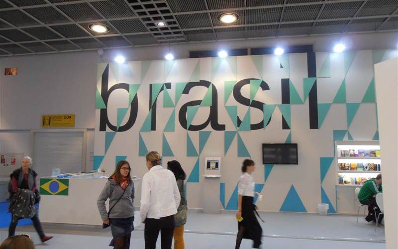 More than 70 authors and 170 publishing houses represented Brazil at the Fair this year. Just like in India, Brazil’s book market is seeing a boom.