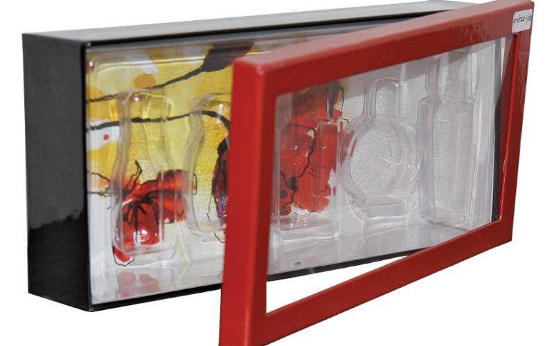 Finishing techniques like satin matt lamination for the Hair Man carton provided a luxurious tactile feel to the package. The entries were printed on a range of multicolour Heidelberg presses to achieve quality print result