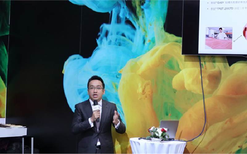 Si Ming Luo, regional marketing manager – Asia Pacific, DuPont Advanced Printing, highlighted DuPont’s new addition to the Cyrel Easy platform – the ESM and EFM. DuPont has developed the built-in flat top dot digital plates for the paper printing applications. The plates are for using in solvent and Cyrel Fast thermal processing. With this single plate offering, DuPont has simplified operations in both the plate room and press room