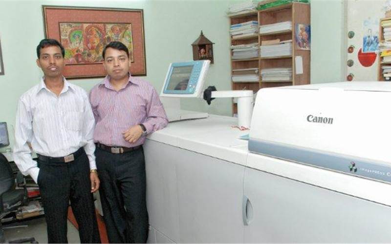 Sanjay and Amit Sagar of Waves Arts say this printer has boosted the firm’s capabilities and made the move into the digital arena seamlessly smooth
