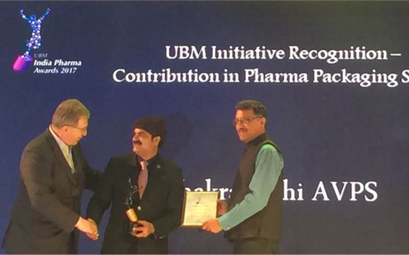 AVPS Chakravarthi (c), managing director, Ecobliss India