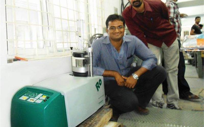 Harsha Paruchuri of Hyderabad-based Pragati Offset, says the PUR system eliminates the need for sewing the books, which helps in good time saving.