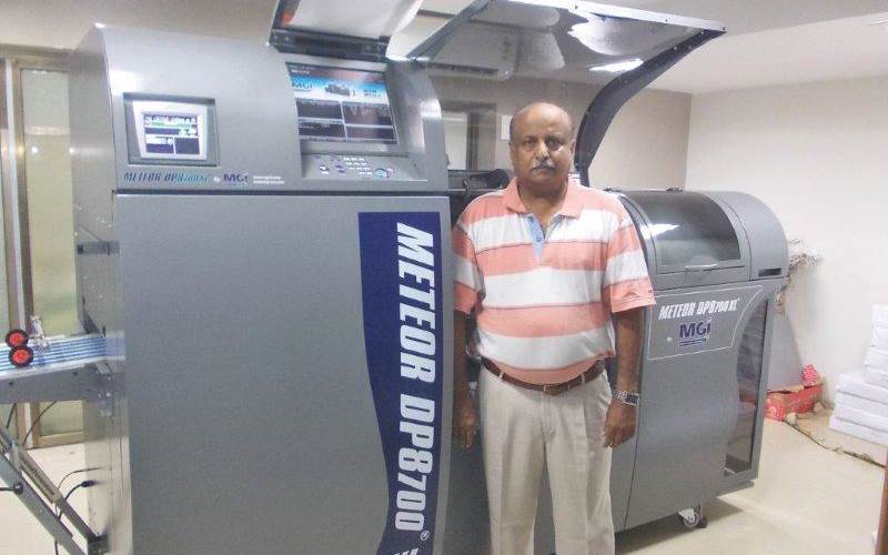 The Surat-based Venus Photo Express purchased this press at the Photo Fair 2012 to cater to plastic printing for id cards and the fashion industry.