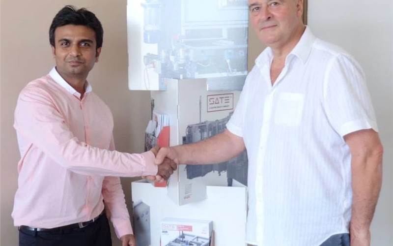 (l) Kaushik Deshpande of Integriti Consulting