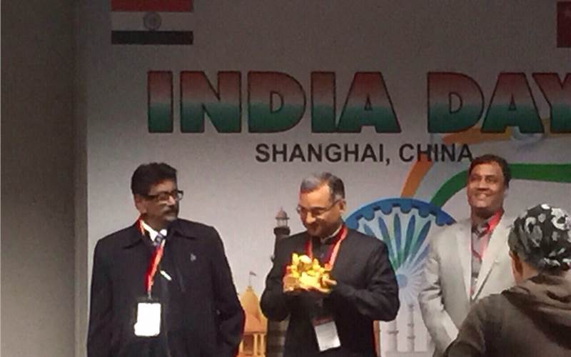 In pictures: AIFMP president in China