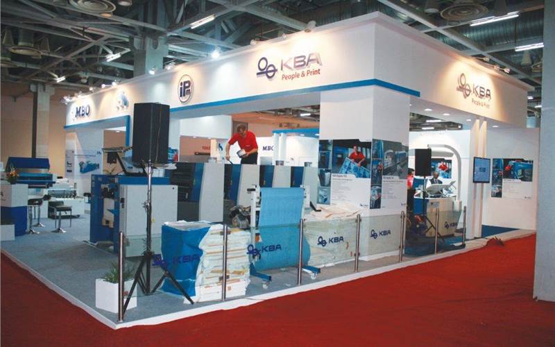 KBA Rapida 75 was running live at the company's stand with all the automation.