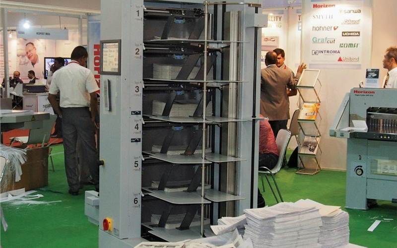 Proteck Machinery, the Indian representative of Horizon promoted a new concept of the Horizon air-suction collator.