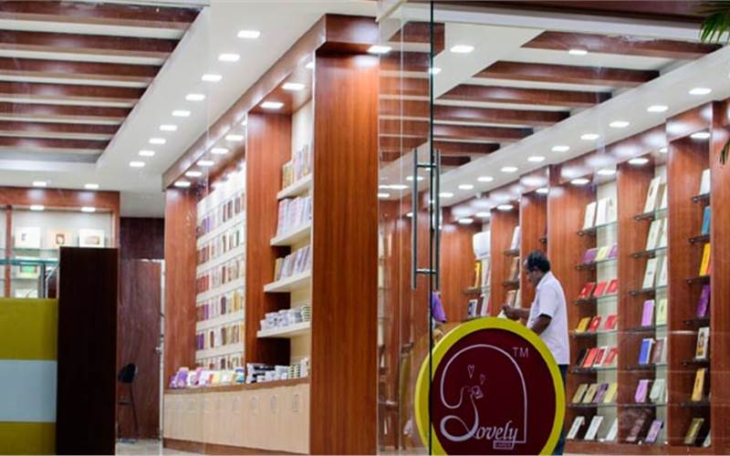 Lovely Offset has 32 franchisees which sell only the Lovely brand