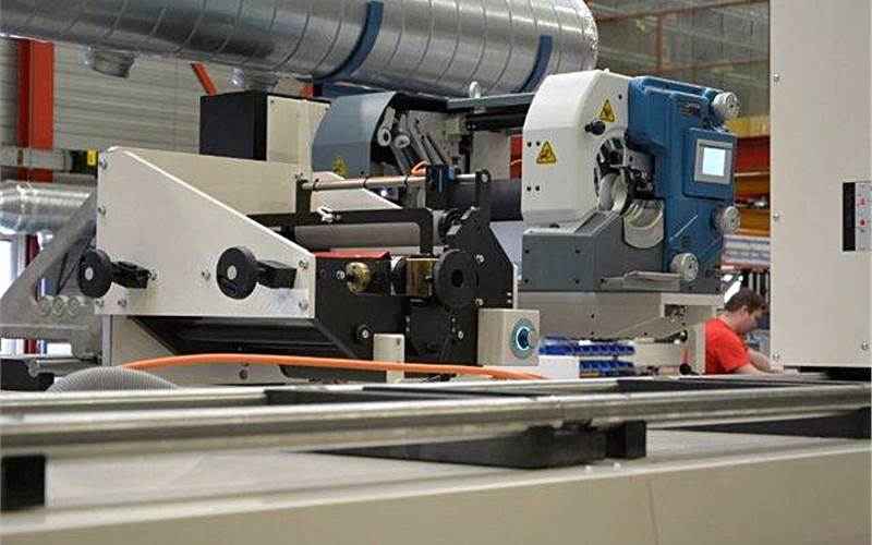 The die-cutter on the rail.