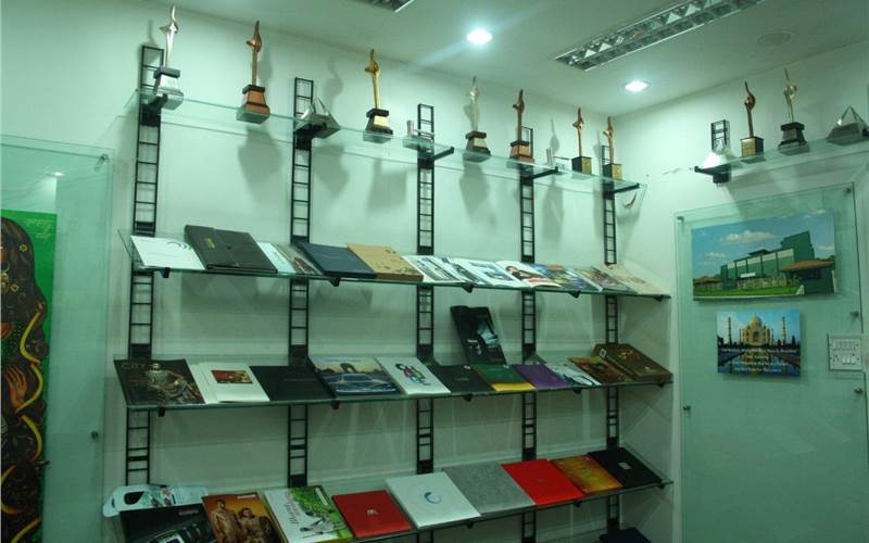 Silverpoint's awards and print sample gallery. They notched two Awards on 7 October PrintWeek India Night