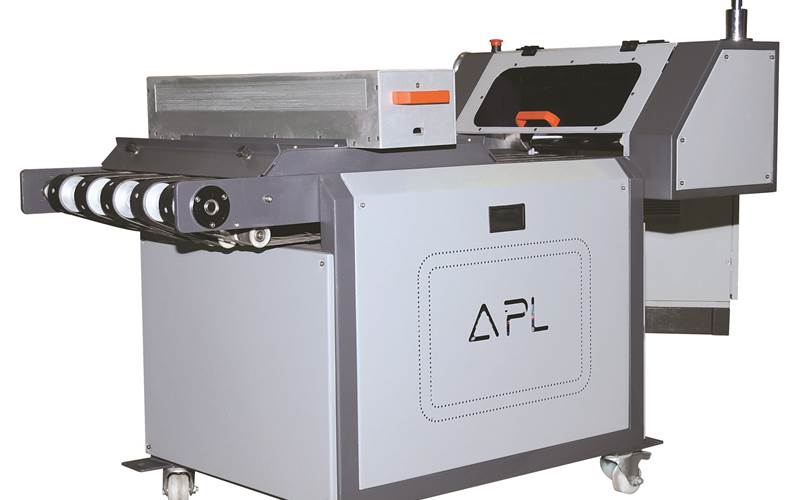 The Digi UV is available in two sizes