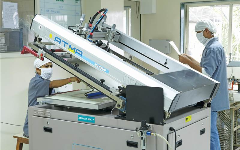 Kulkarni says: In India, the applications of printed electronics don’t call for high volumes. The requirement is small quantities with customisation. Hence, screen printing.