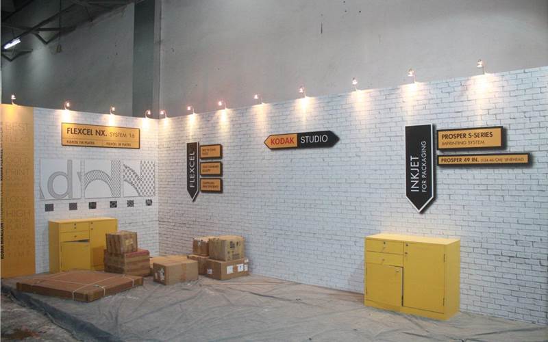 Kodak (L-1) has a mantra of ‘Do more with less’. So it says, it does not have a single product on the stand, but a host of solutions in flexography, offset and inkjet. With 22 installations, the Flexcel NX is by far the most popular piece of Kodak equipment in flexography