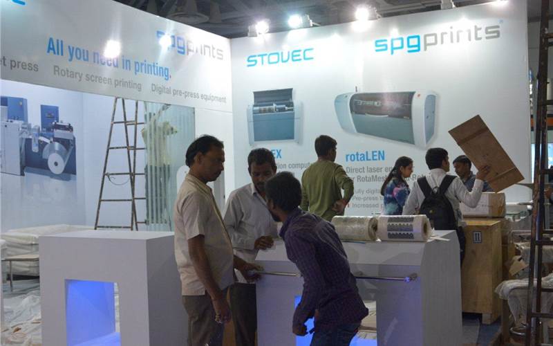 Stovec (SPG Print) (H-7) retrofittable RSI (rotary screen integration) promises to make rotary screen and UV inkjet processes efficient and productive