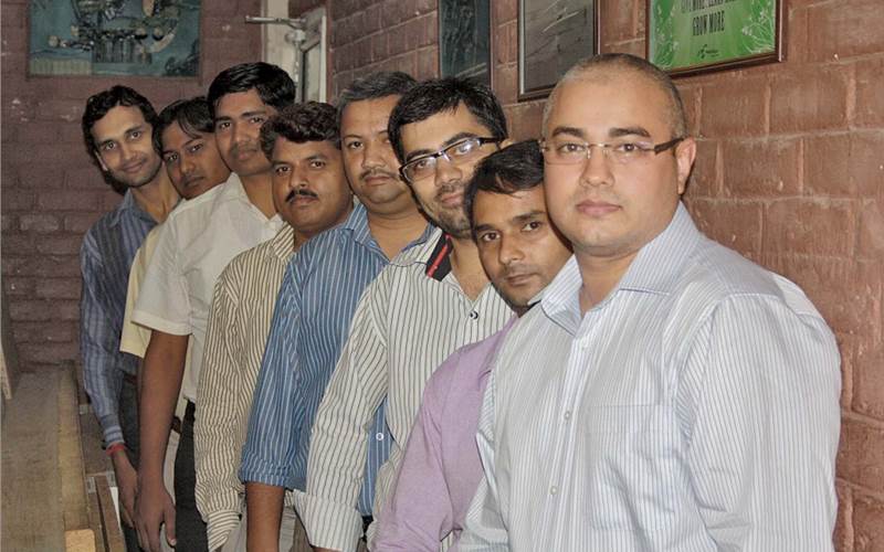 Pre-Press Company of the Year 2012 |Color Dots Pre-Press StudioThe honour recognised the company's financial performance, its innovations and long-term success opportunities. The company's net profit was pegged at 8.46%. It also reported a ration of 1.54:1