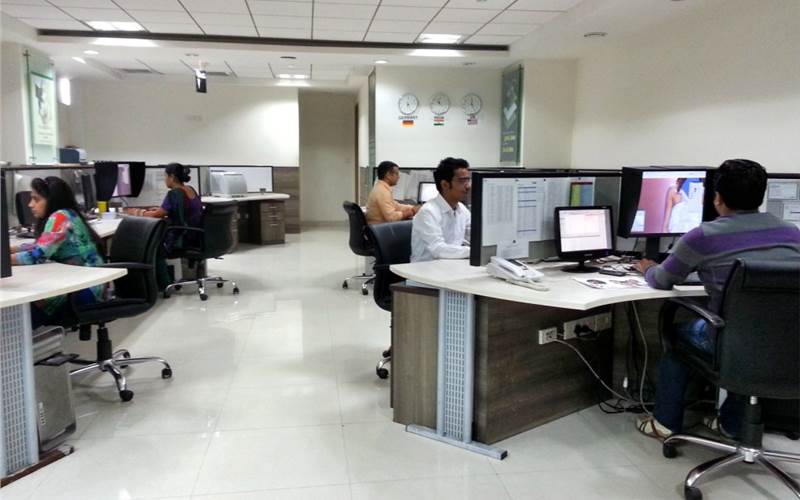 The pre-press set-up is impressive with more than 100 employees with aequired standards like calibrated monitors with ICC profiles