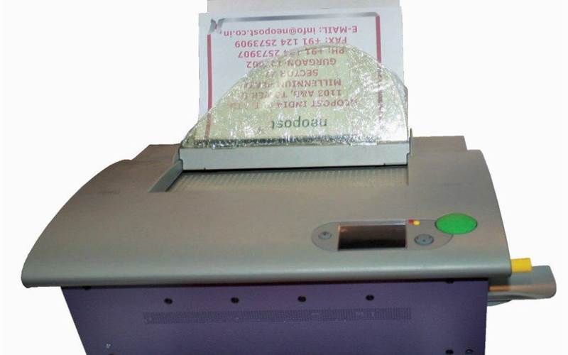 Represented in India by Neopost, Powis Parker’s Fastback 20 is a multi-purpose binding machine. Launched at Pamex, the machine can bind books with the help of a specially customised strip, of medium to large quantities from 10 to 350 sheets within a span of 13-20 seconds.