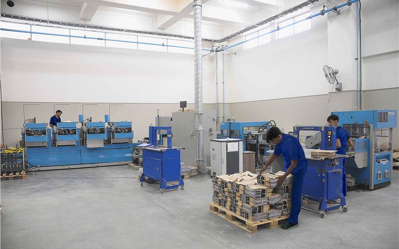 Significant advances in paletising systems have enabled Burda to keep pace with its gravure press and Kolbus line