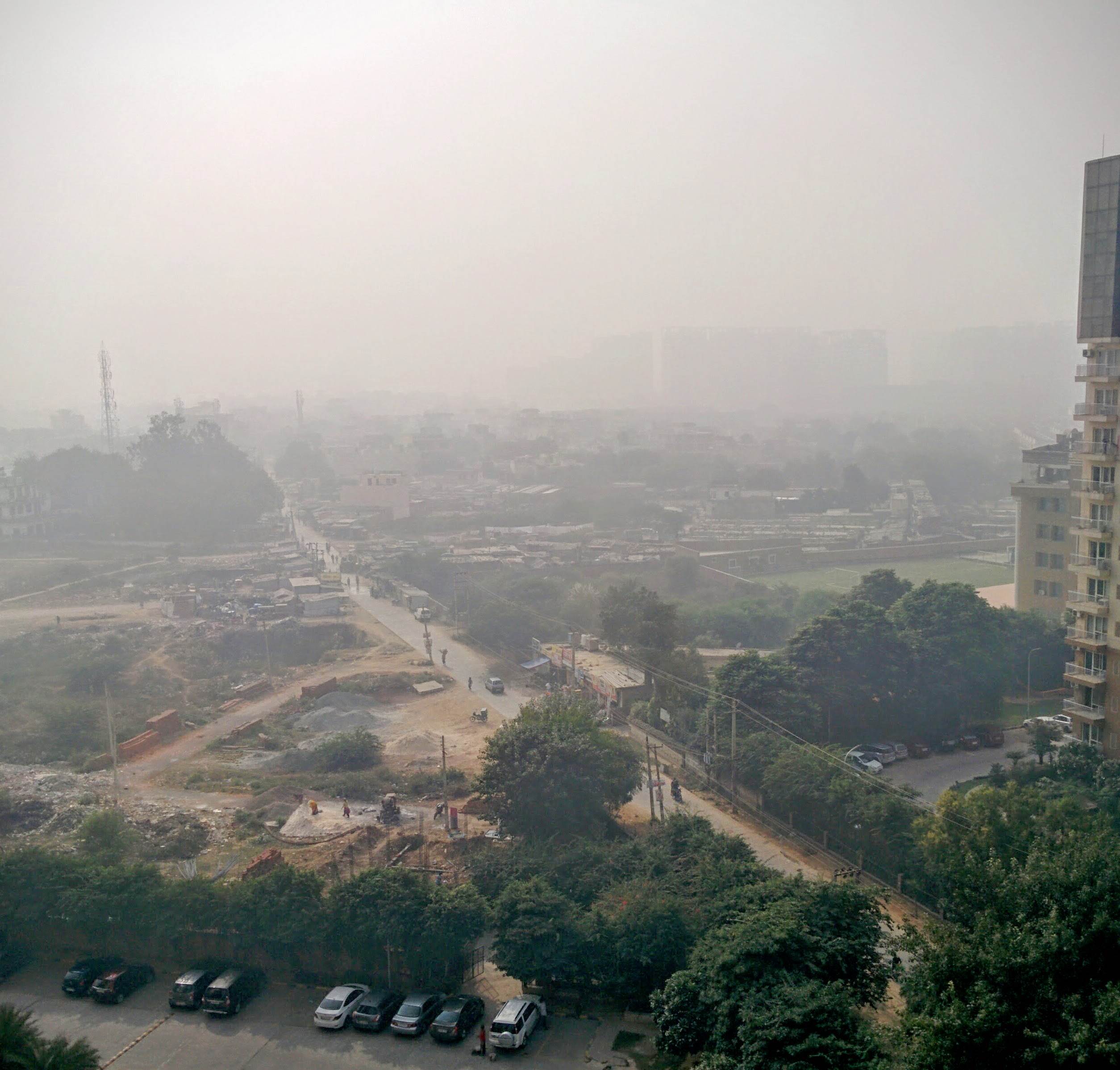 smog-as-visible-in-the-gurgaon-area-near-delhi-on-nov-2016 smog-as-visible-in-the-gurgaon-area-near-delhi-on-nov-2016