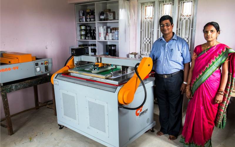 Santilata Panda of Krishna Creative Crafts, Bhubaneshwar, with her husband Sunil