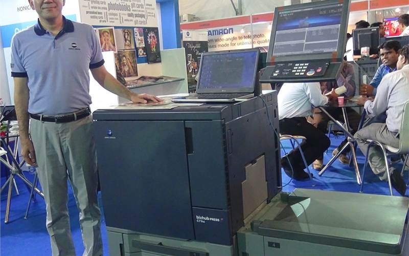 Yuji Nakata with the Bizhub Press C71hc