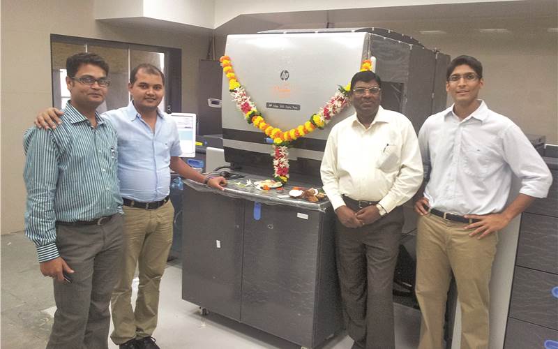 Animesh Kejriwal (extreme right)