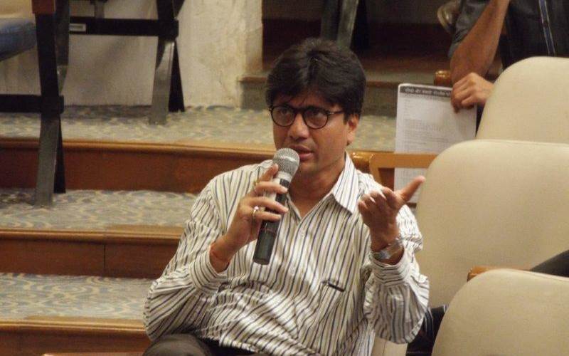 Tushar Bhotica of Shree Arun Packaging (SAPCO) shared his experiences pertaining to the technical aspects of folder-gluers