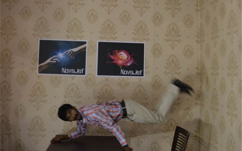 Krishna Naidu of PrintWeek India indulges in a bit of photo surrealism at the TechNova booth