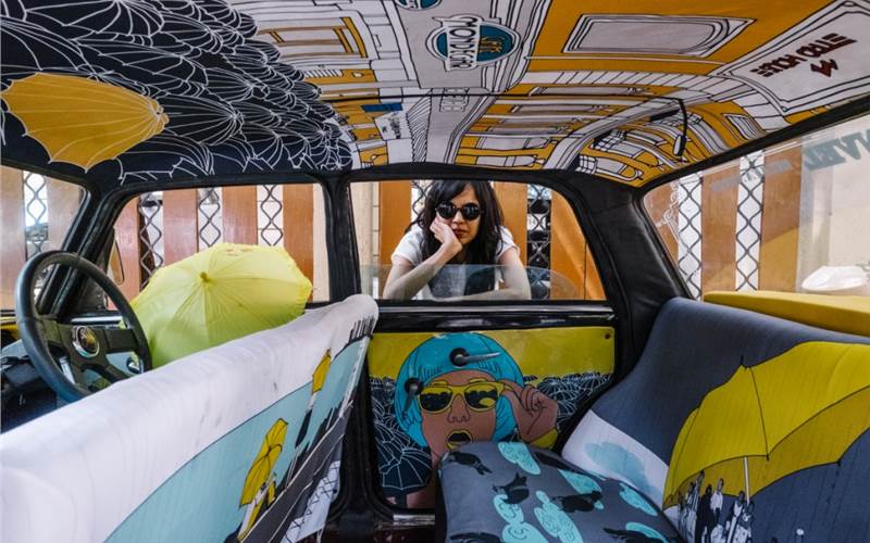 While earlier the Taxi Fabric team used to get in touch with a set of graphic designer friends, they now work with people who get in touch with them