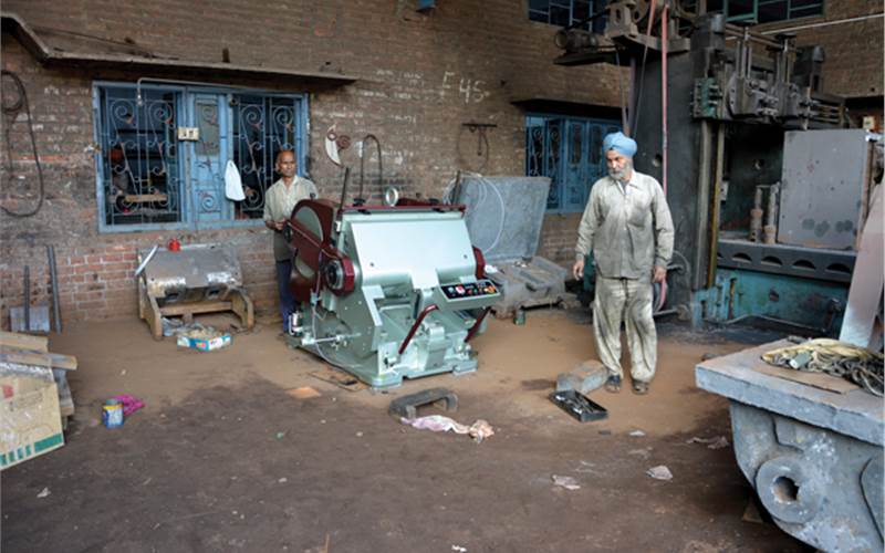 Guru Nanak Machinery (Hall/Stall: 10/58) will launch platen die-punching machine with new features like automatic scrap removal technology and auto-fed rotary sticker half-cutting machine and perforating machine. An ISO-9001 certified company, Guru Nanak Machinery was established in 1962 and caters to the print packaging sectors