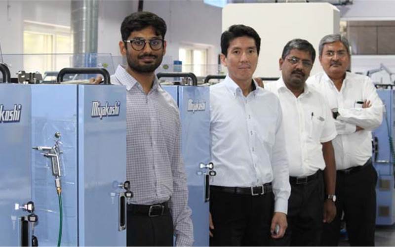 (l-r) Hemant Paruchuri of Pragati Pack, Masamichi Nakamura of Miyakoshi, N Pradeep and Vinay Kaushal of Provin Technos