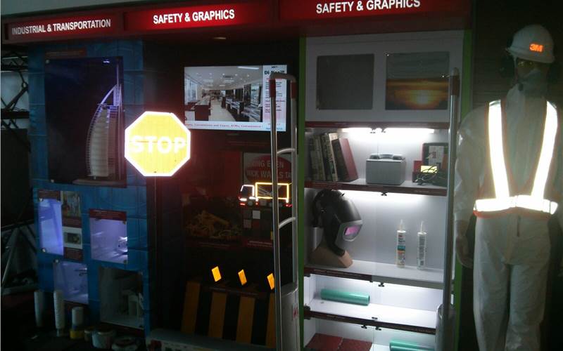 The 3M gallery in Bengaluru: Flashy neon signs and flexible substrates
