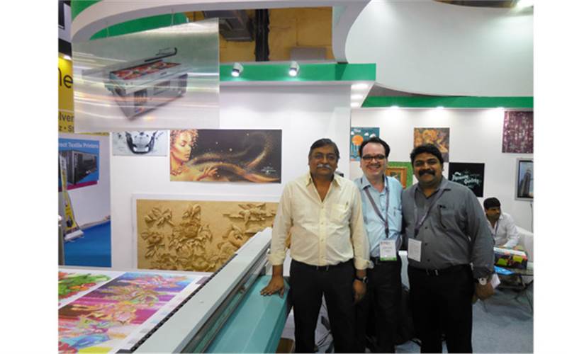 (l-r) Sandip Thanawala of Neat Graphics, Pratik Mhasawade of Fujifilm and Anuj Thanawala of Neat Graphics. Mumbai-based Neat created elements at the Fujifilm stall which left the visitors impressed