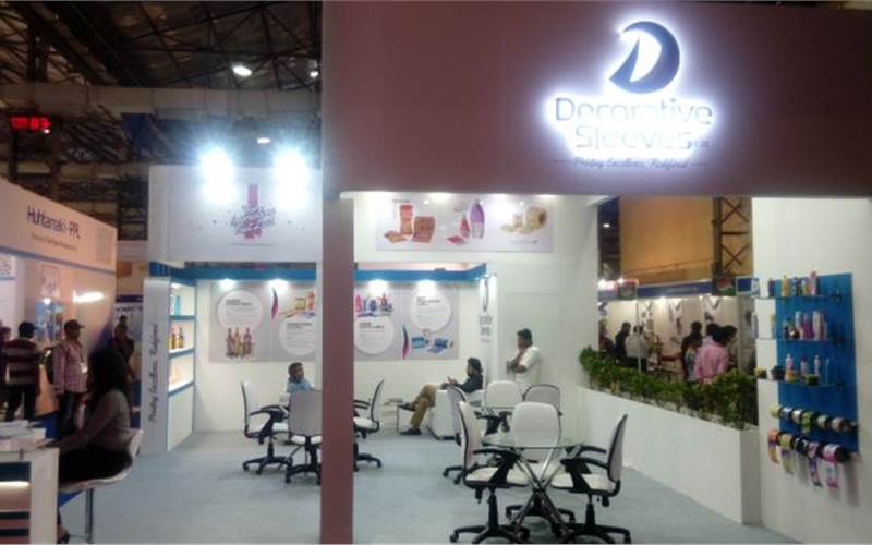 Established in 1999, Decorative Sleeves produces and prints decorative shrink labels and wrap around BOPP labels