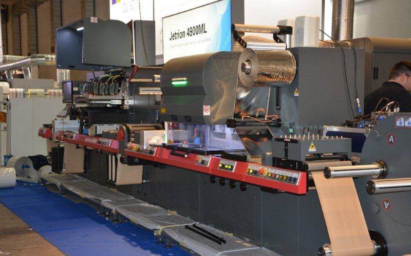 EFI engineers giving Jetrion 4900ML the finishing touches. The new Jetrion will feature inline finishing including laser die-cutting