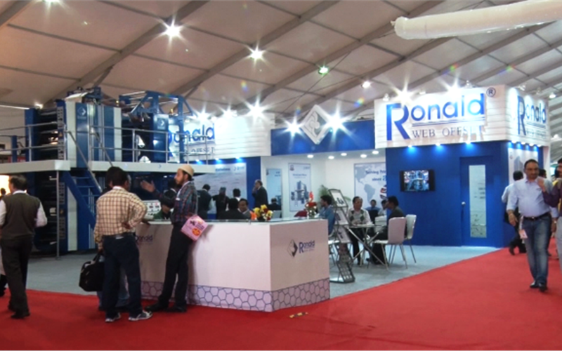 Ronald showcases automatic 4-hi tower with super folder at the exhibition